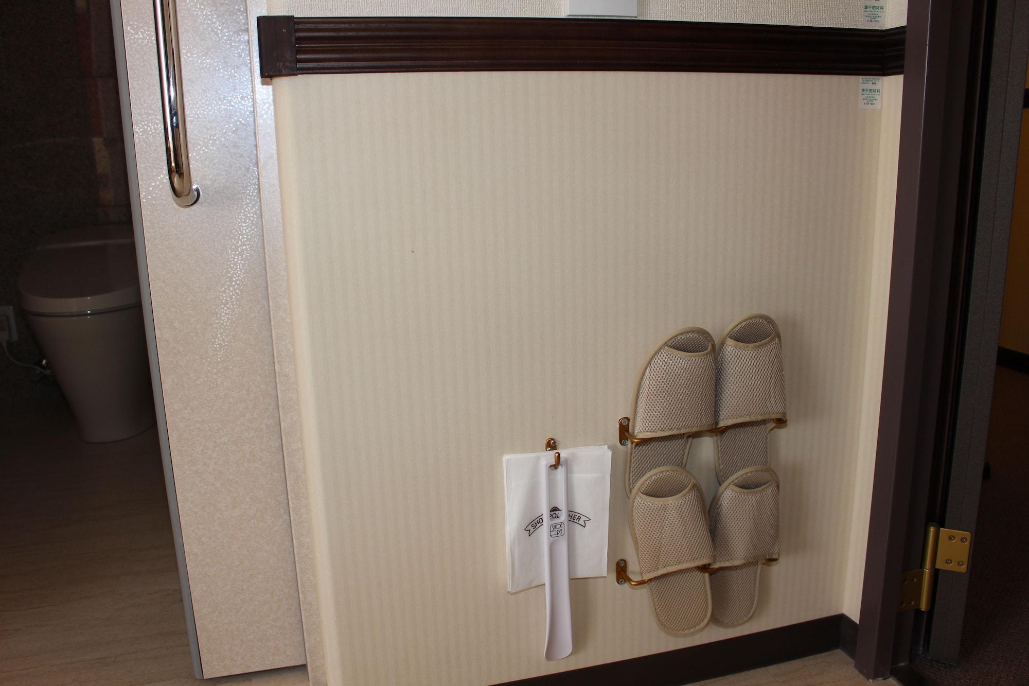Toyoko Inn Kobe Minatogawa Koen Экстерьер фото